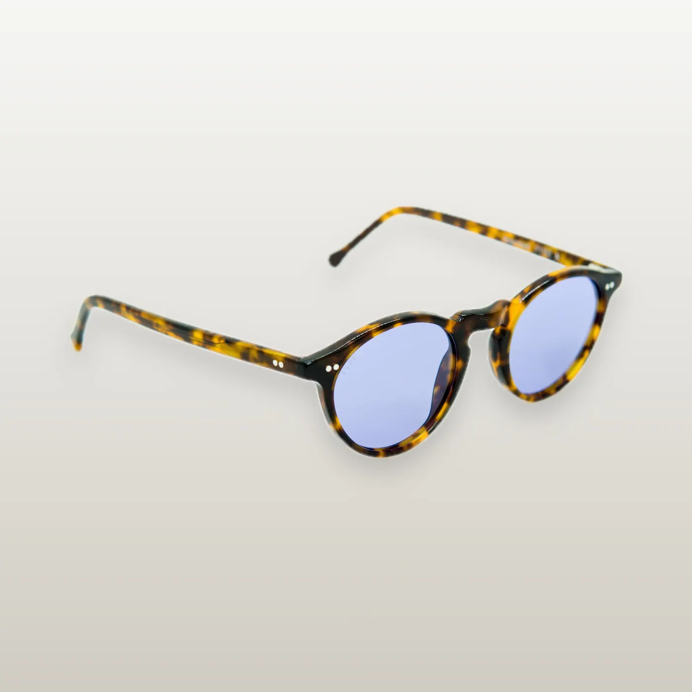 Nicholson · 02 Carey Lila — tres cuartos